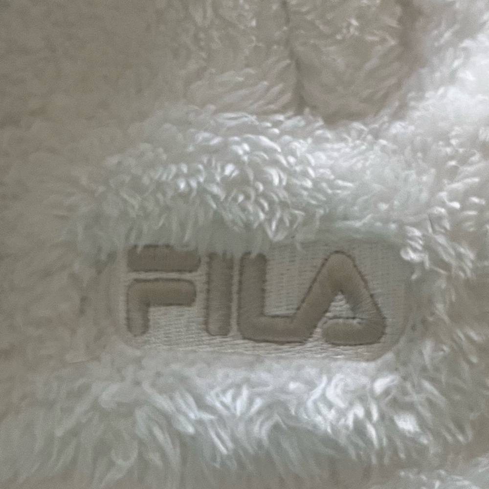 Fila White Teddy Jacket Size XL - Picture 3 of 4